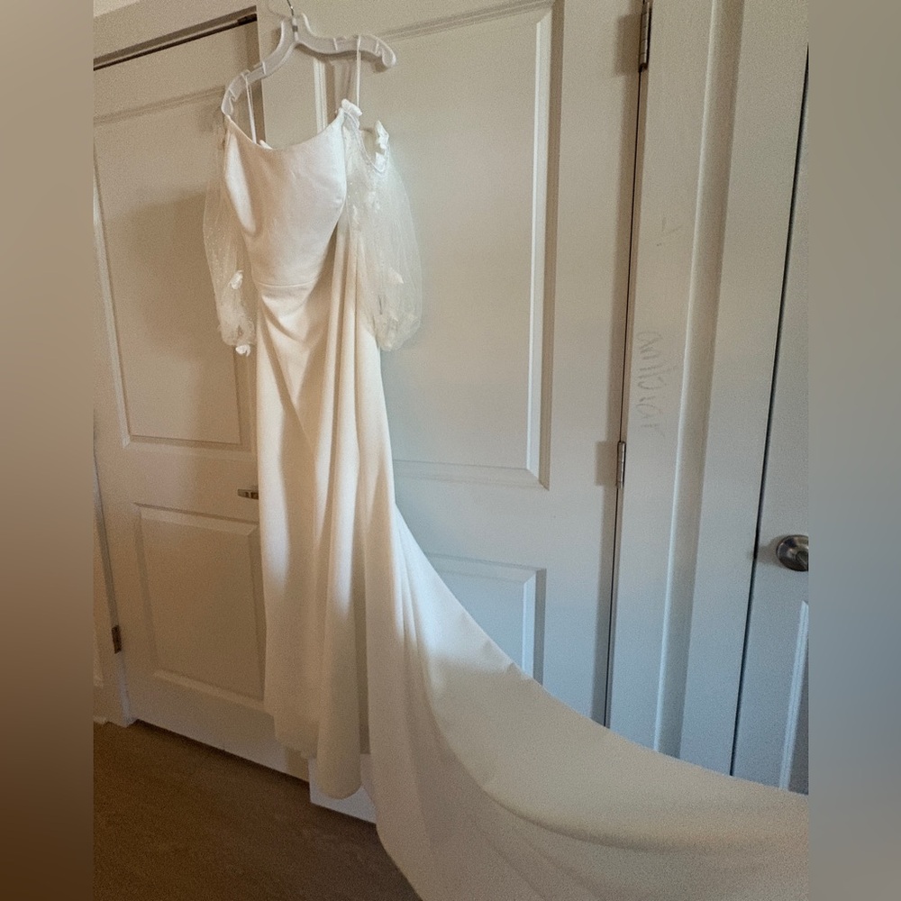 NWT Vow’d Wedding Dress